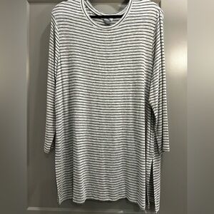 Old Navy Gray, 3/4 Sleeve Boxy Tunic, Black & White, Women’s, XL